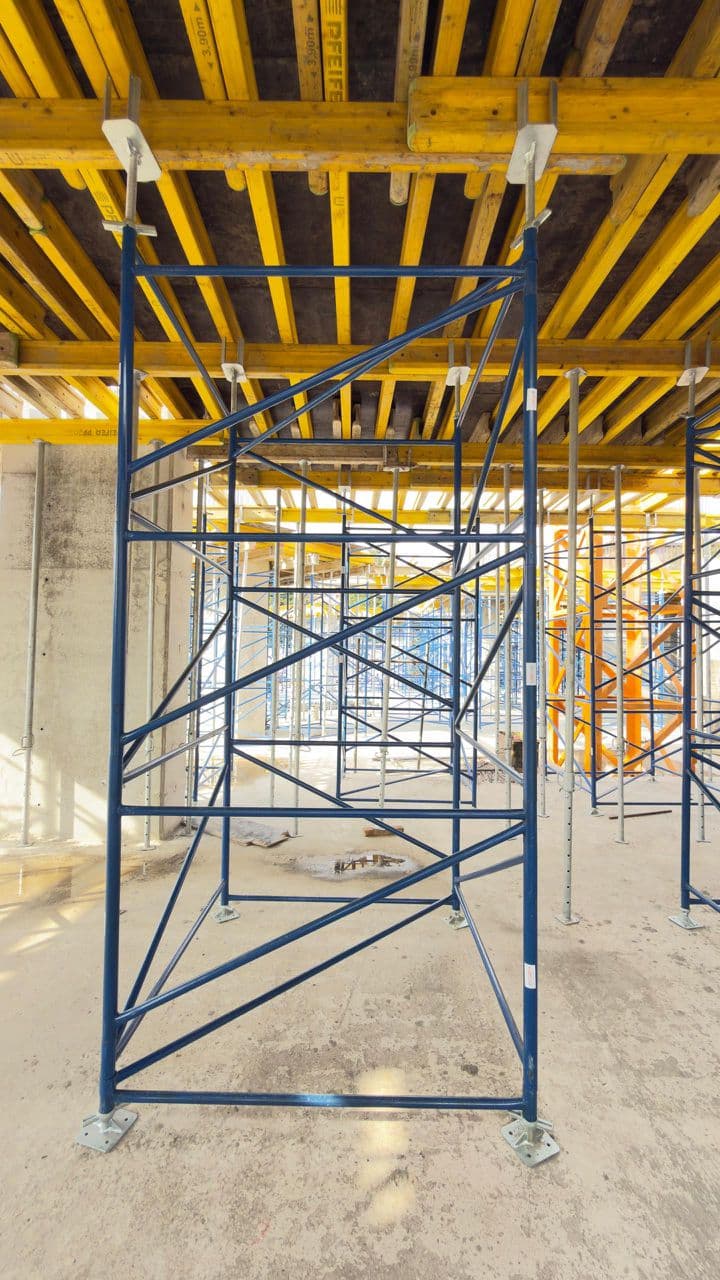 Mobile Scaffold — view 2
