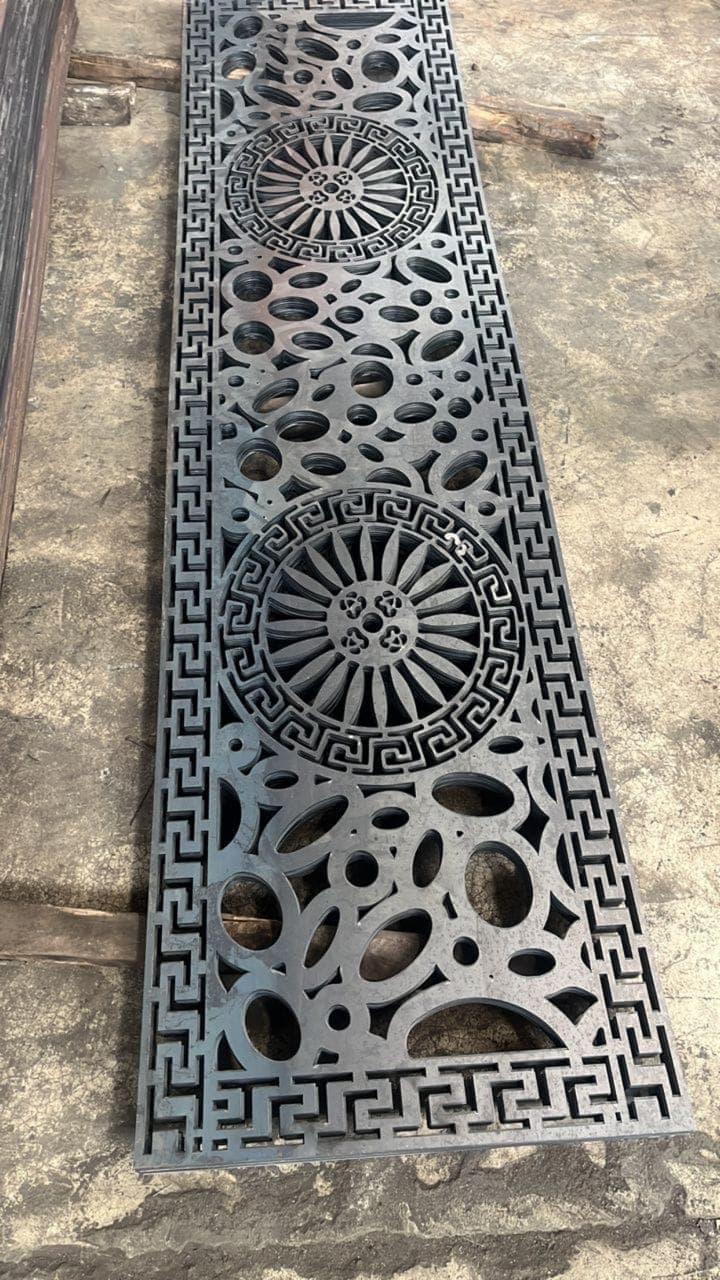 Laser Cut Design Plate — view 2